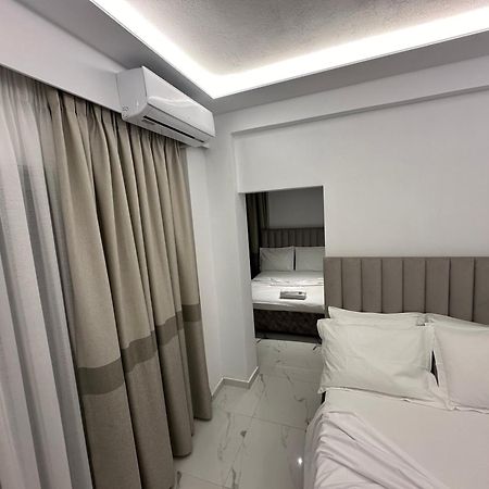 סרנדה Hotel Elisabet מראה חיצוני תמונה