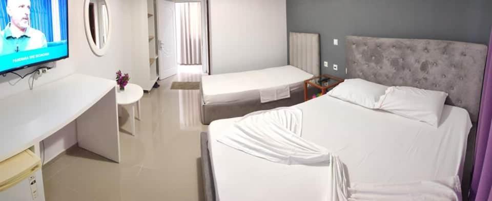 סרנדה Hotel Elisabet מראה חיצוני תמונה