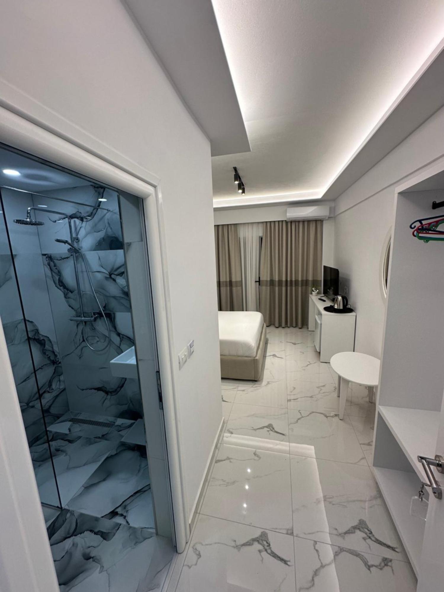 סרנדה Hotel Elisabet מראה חיצוני תמונה